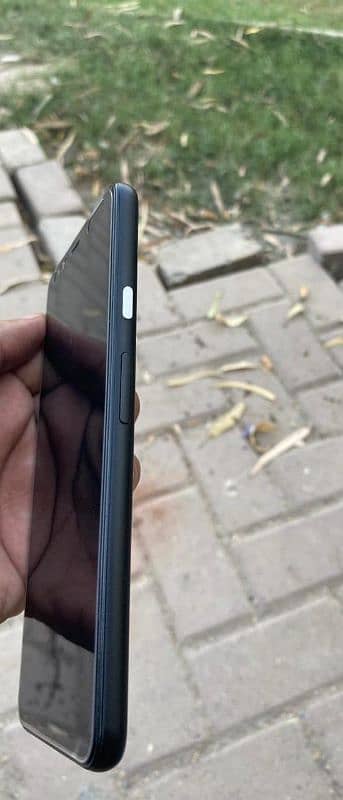 Google Pixel 4xl (4GB-64GB) 855 Snapdragon 2