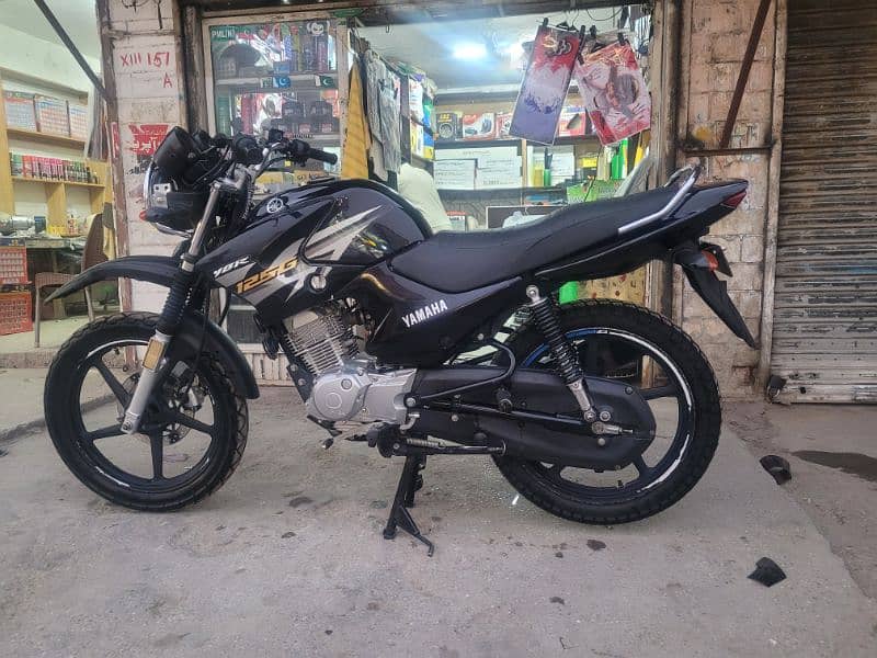 Yamaha ybr g 5