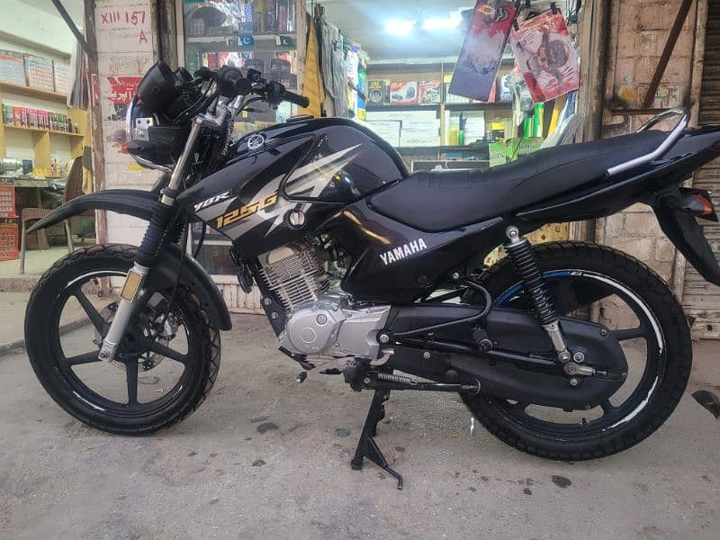 Yamaha ybr g 6