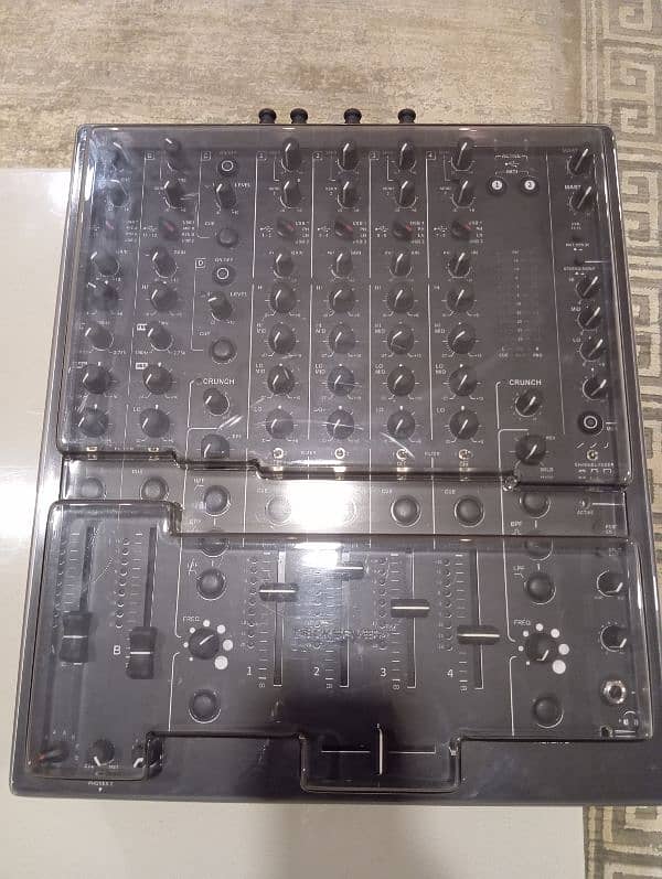 XONE 96 DJ MIXER 0