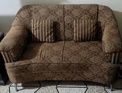 7 Seater sofa set for sale in G11 islamabad