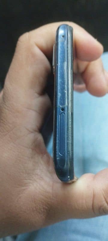 vivo y31 condition 10/9.5 2