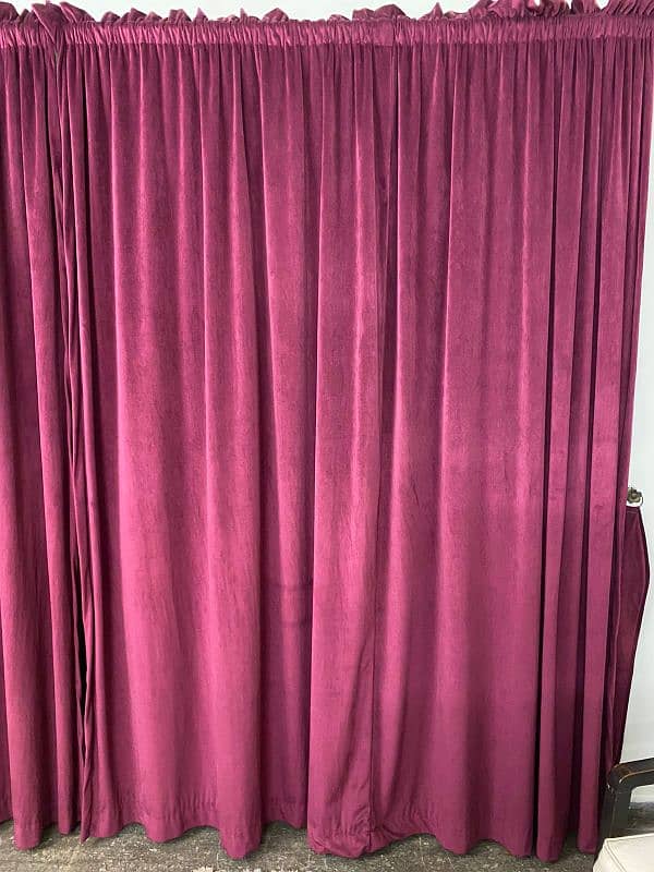 beautiful Maroon welvet curtains with linings in a reasonable price 2