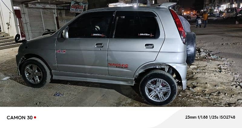 Daihatsu Terios Kid 2001 5