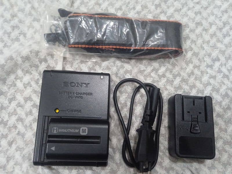 Sony DSL Camera  SLT-A58K 5