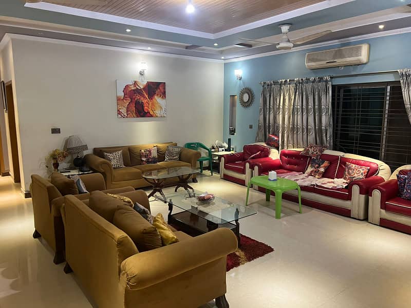 1 Kanal Furnished Lower Portion Available For Rent Tulip Block Sector E Bahria Town Lahore 3