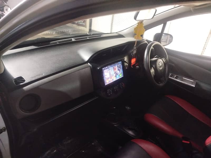 Toyota Vitz 2014 14