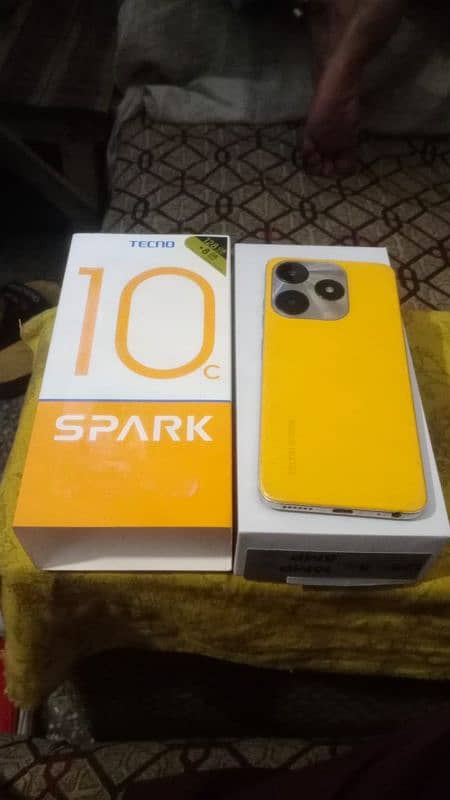 Techno spark 10c 1