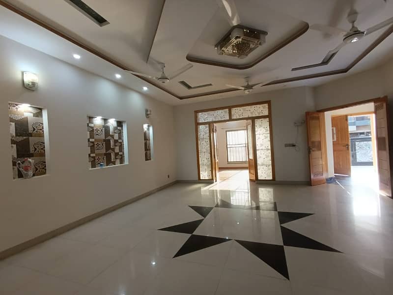 BEST OPPORTUNITY TO BUY 10 MARLA LOW BUDGET RESIDENTIAL HOUSE IN BAHRIA TOWN 8