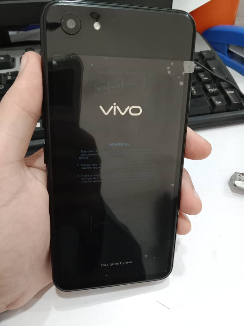 Vivo y 83 6 128, not used that much 2