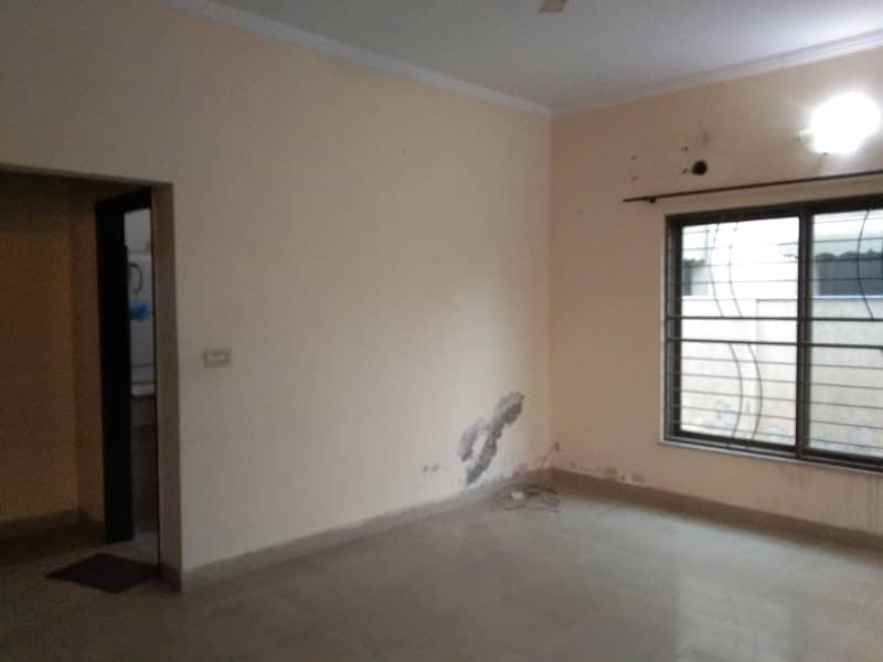 One Kanal House Khalid Designed With Basement Available For Sale 10