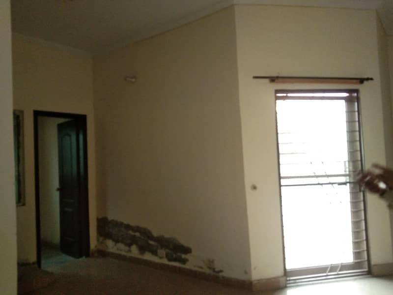 One Kanal House Khalid Designed With Basement Available For Sale 34