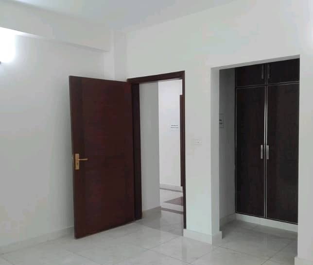 Ideally Located Flat Of 12 Marla Is Available For sale In Lahore 4