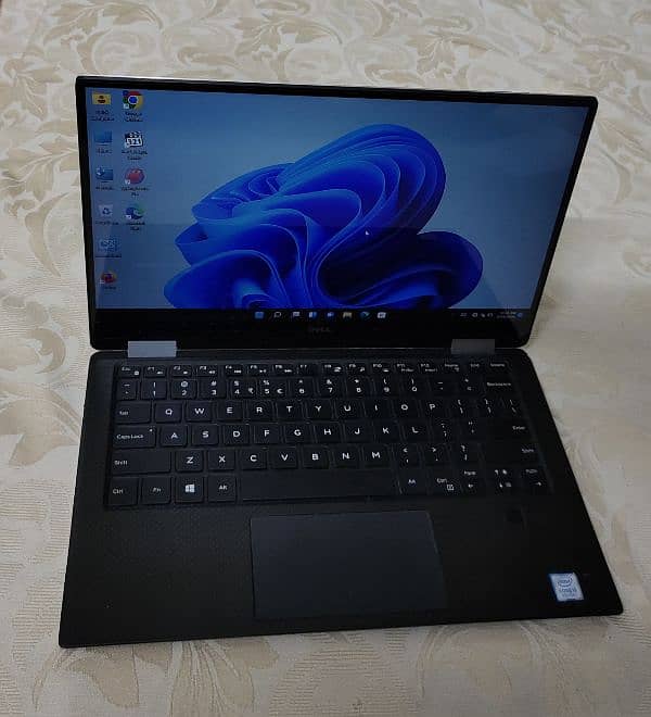 Dell XPS 13 i5 8th gen X360 2 in 1 3