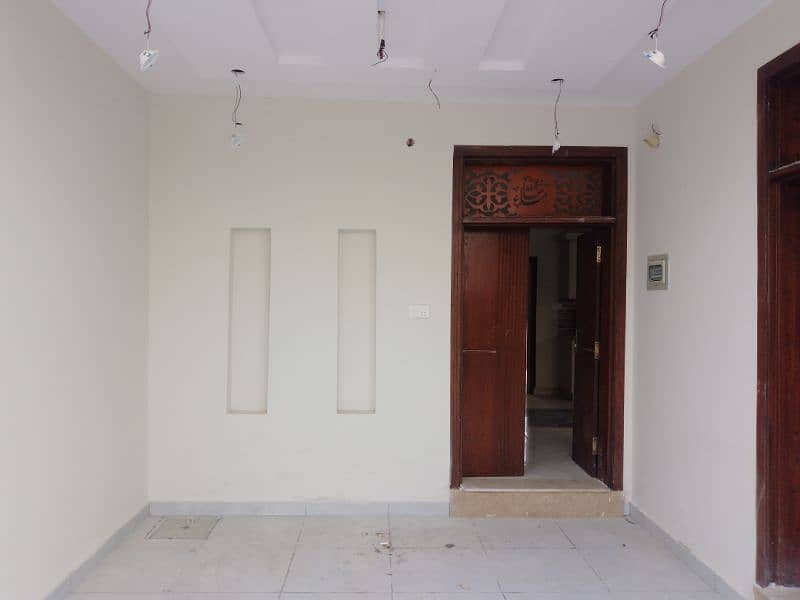 5 Marla Single unit House For Rent 4