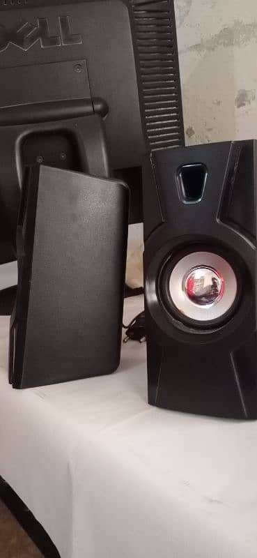 Hd sound Quality speaker. 2