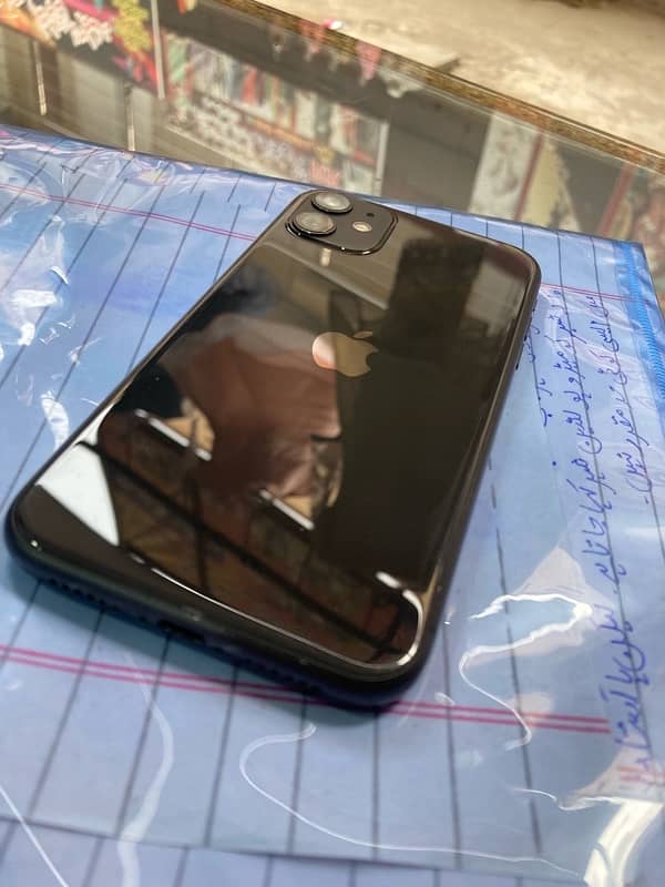 iphone 11 factory unlock 64 gb sim working 8