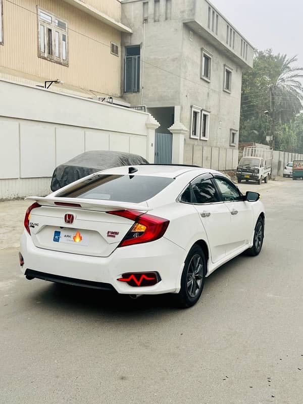 Honda Civic Turbo 1.5 2020 13