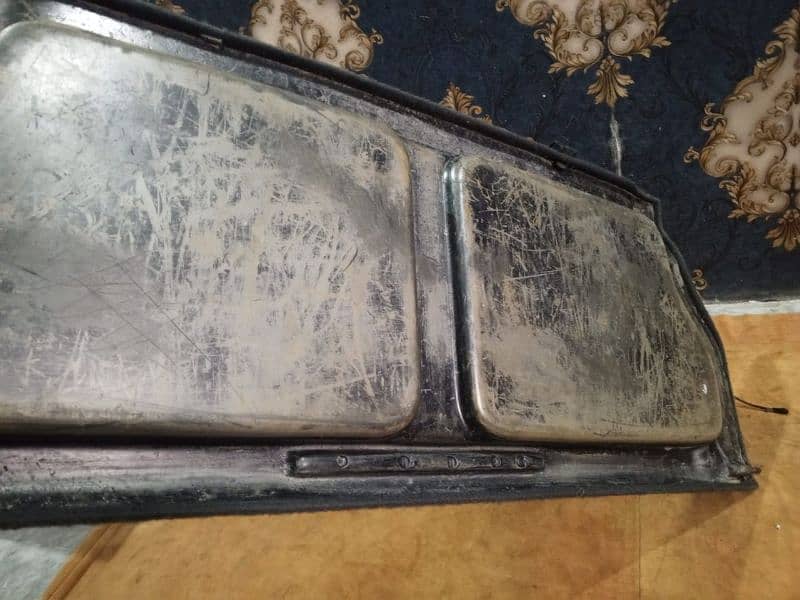 Suzuki cultus trunk tray 1