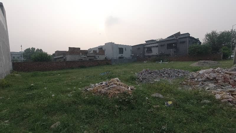 In Lahore You Can Find The Perfect Residential Plot For sale 6