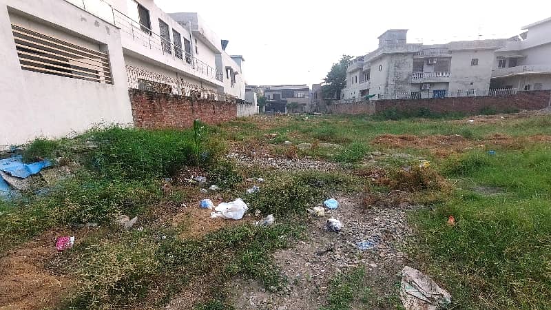 Residential Plot Of 1 Kanal Available For sale In Green City - Block B 8