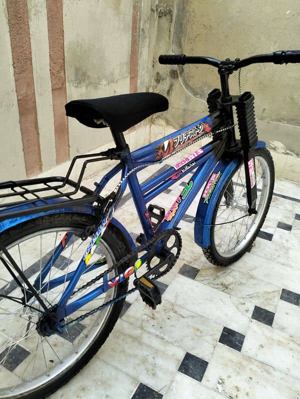 cycle in blue colour 1