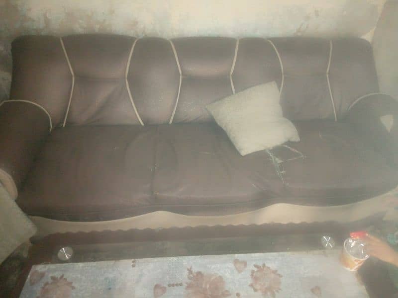 Sofa set 0