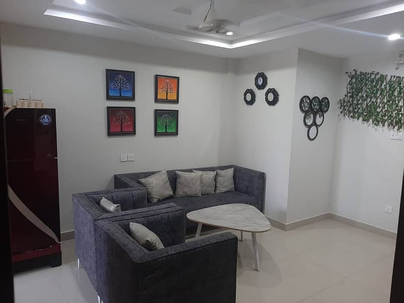 Fully Furnished 2 Bed Flat Available For Rent 3