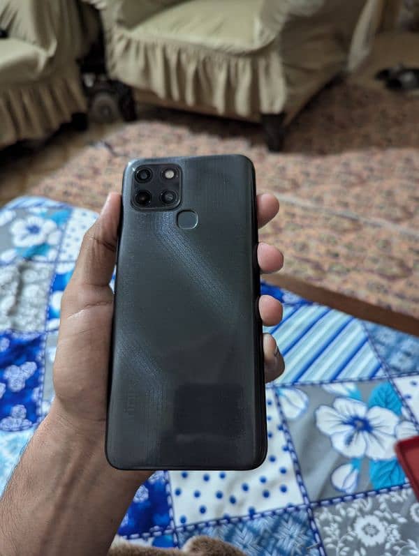 Infinix Smart 6 4