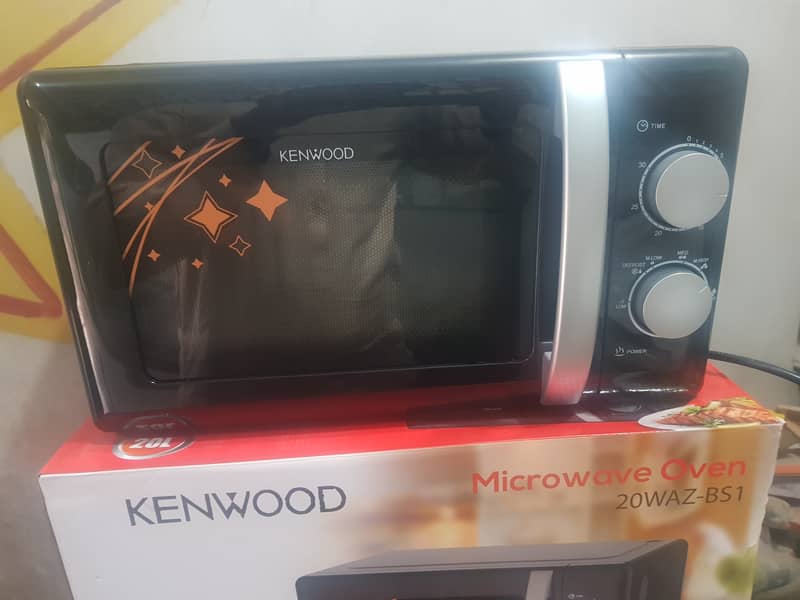 Kenwood microwave oven 20L 1