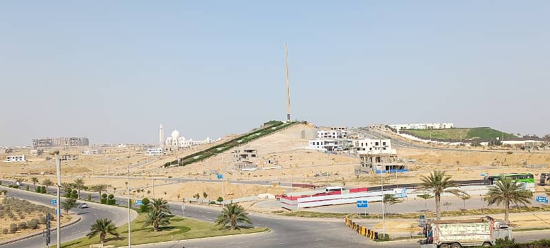 Bahria Hills Plots FOR SALE. Facing Jinnah Avenue and 2km from Main Entrance of BTK Heighted Location 0