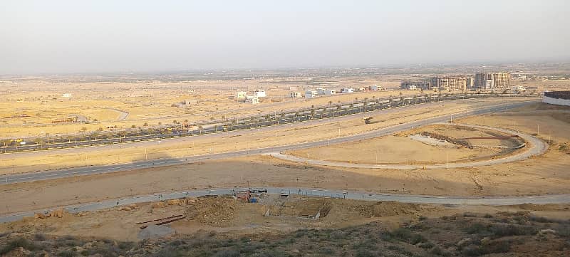 Bahria Hills Plots FOR SALE. Facing Jinnah Avenue and 2km from Main Entrance of BTK Heighted Location 22