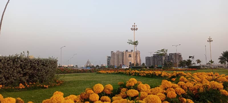 Bahria Hills Plots FOR SALE. Facing Jinnah Avenue and 2km from Main Entrance of BTK Heighted Location 37