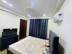 Furnish luxury apartment short stay for rent at bahria town lahore