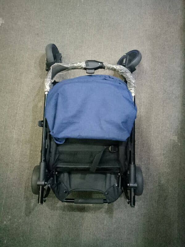 Light weighted stroller 1