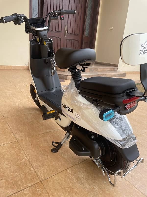 New Asia Electric Bike / Scooty 3