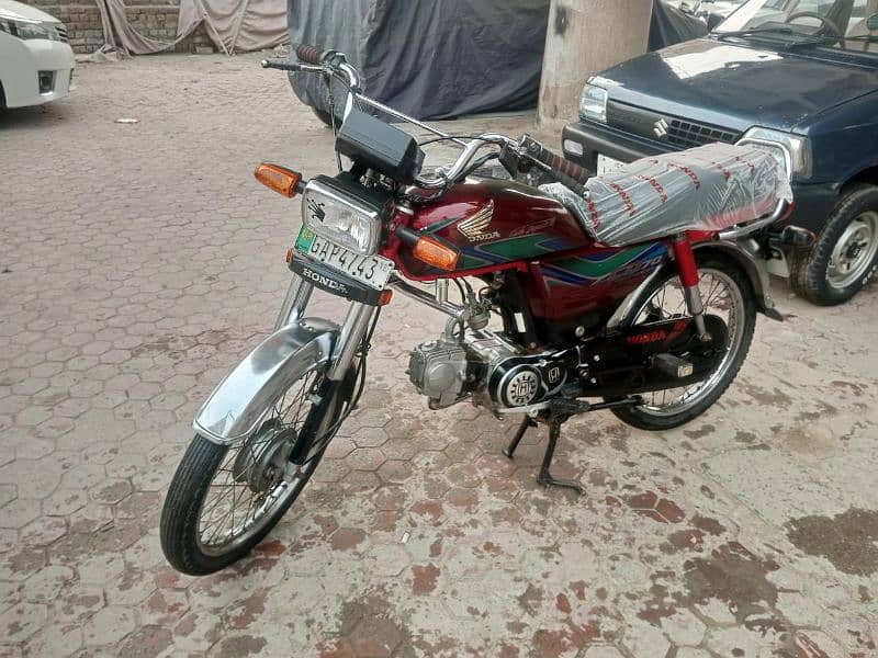 Honda 70 Model 2018 Panjab Number 8