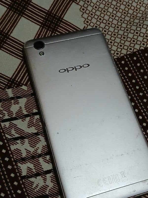 Oppo A37 1