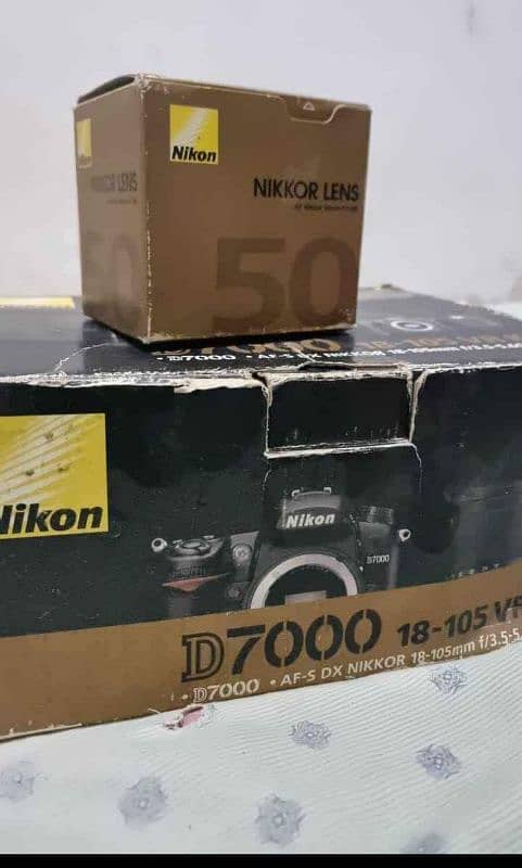 Nikon D 7000 4