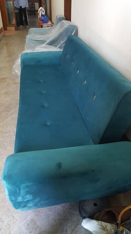 for Sale sofa set 5 seater 4