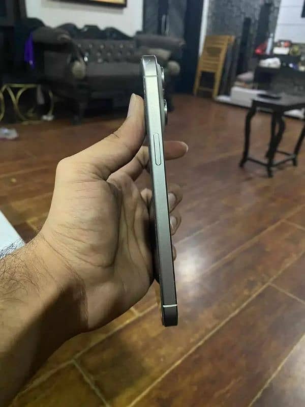 iphone 15 pro Max PTA Approved 4