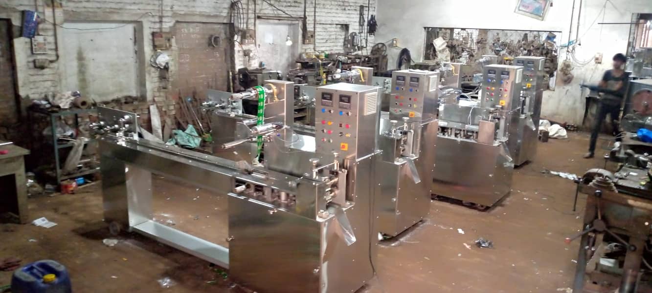 Chocolate/Surf/Bun/Shawarma/Kulfi/Pouch/Rus/Rusk/Soap Packing Machine 2