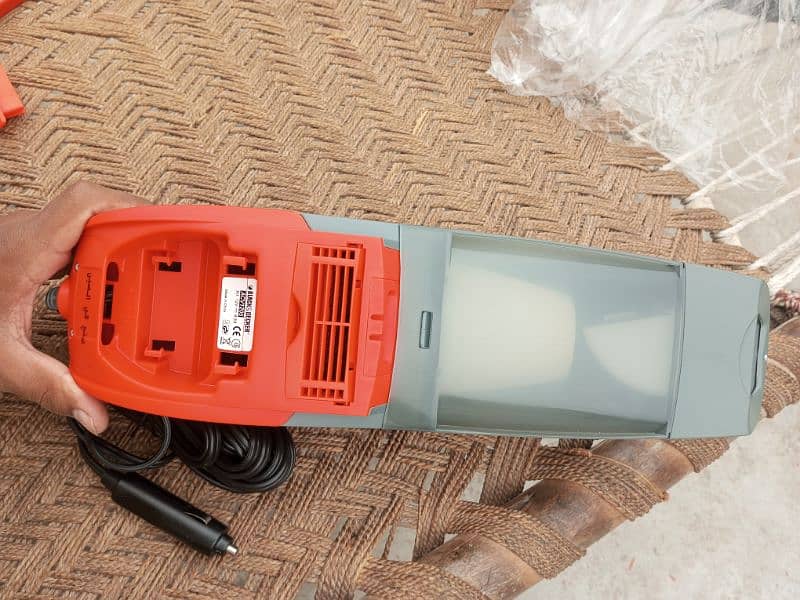 black and decker Dust buster auto 03446929931 7