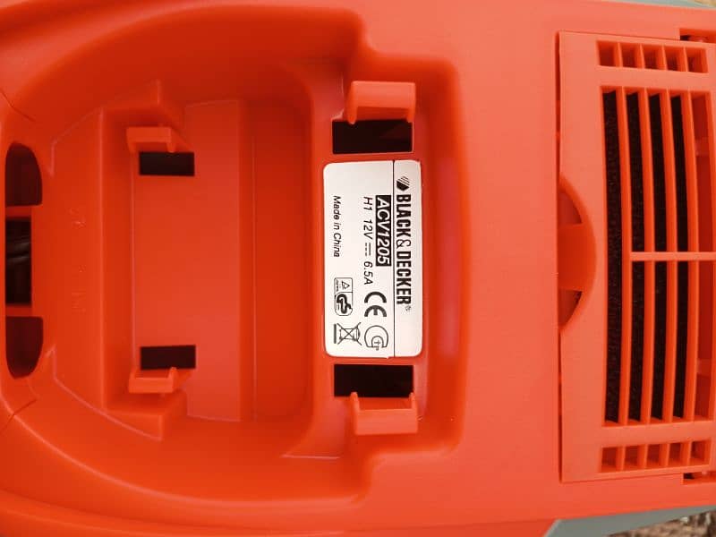 black and decker Dust buster auto 03446929931 8