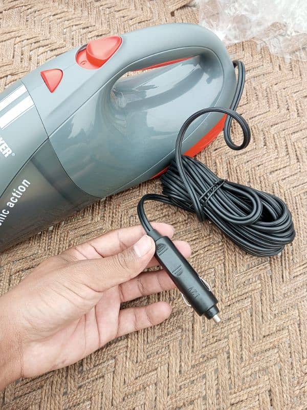 black and decker Dust buster auto 03446929931 9