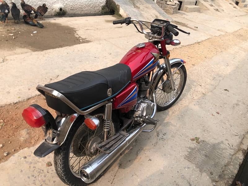 Honda 125 2006 Pindi number 3