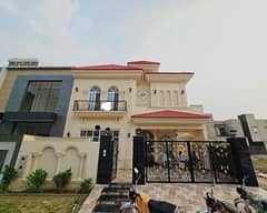 10 Marla Spanish House for sale in Paragon City woods