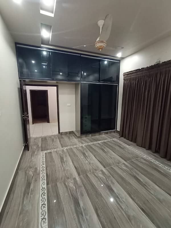 HOUSE FOR RENT MADINA TOWN NEAR SUSAN ROAD 25