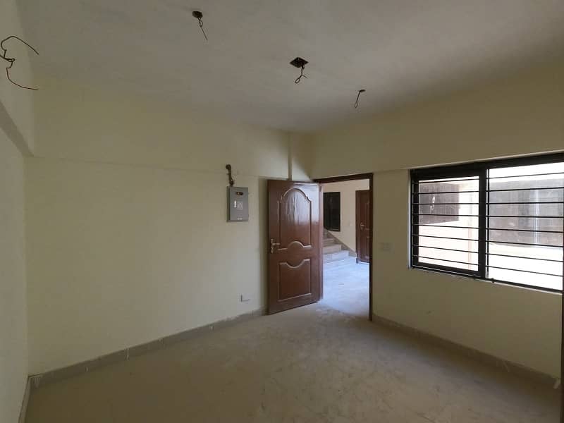 Fair-Priced Prime Location 700 Square Feet Flat Available In Saima Arabian Villas 7