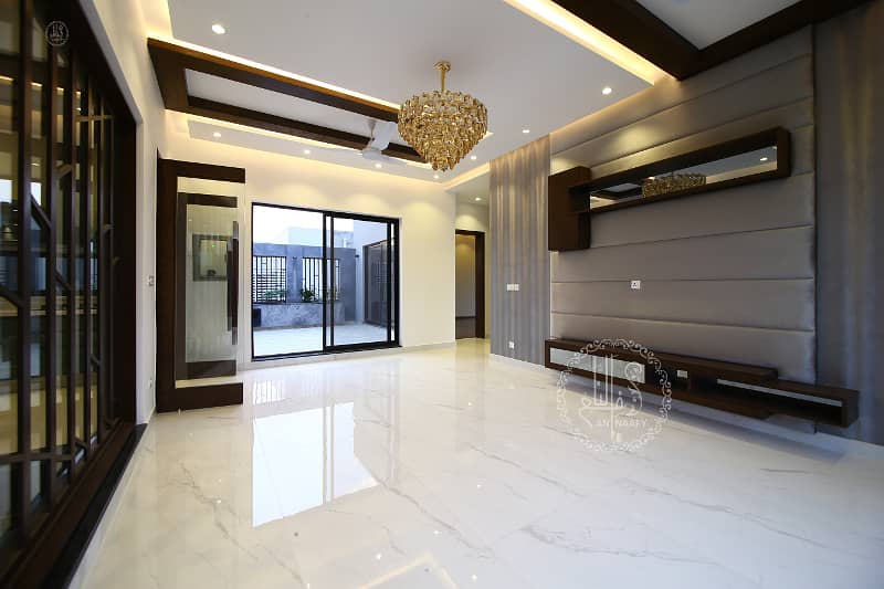 01 KANAL FUL BASEMENT CINEMA BEAUTIFULL MODERN DESIGN HOUSE FOR RENT IN DHA PHASE 5 GOOOD LOCATION 31